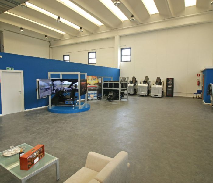 SIDA DRIVE - simulatore di guida - simulatore di guida showroom simulatore-di-guida-showroom
